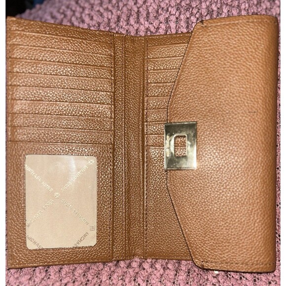 ~MICHAEL KORS Wallet Jet Set Large Continental Leather Turnlock Wallet - Tan - Picture 11 of 11